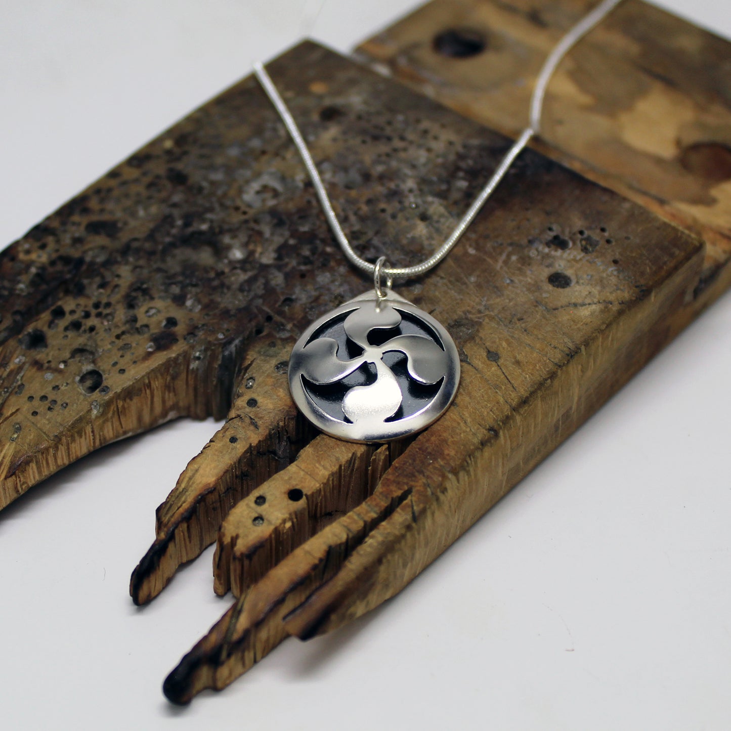 925 silver Lauburu pendant