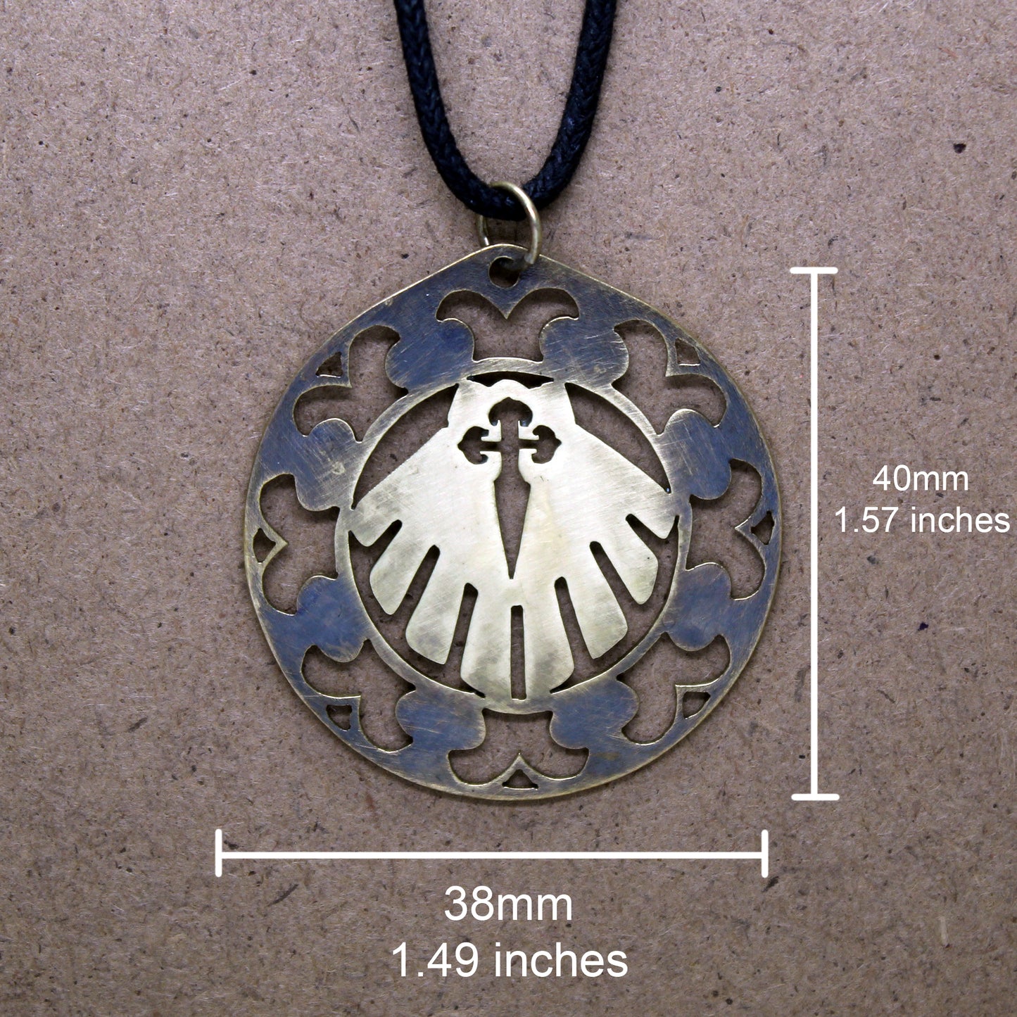 Shell medallion of the Camino and Cross of Santiago openwork in brass