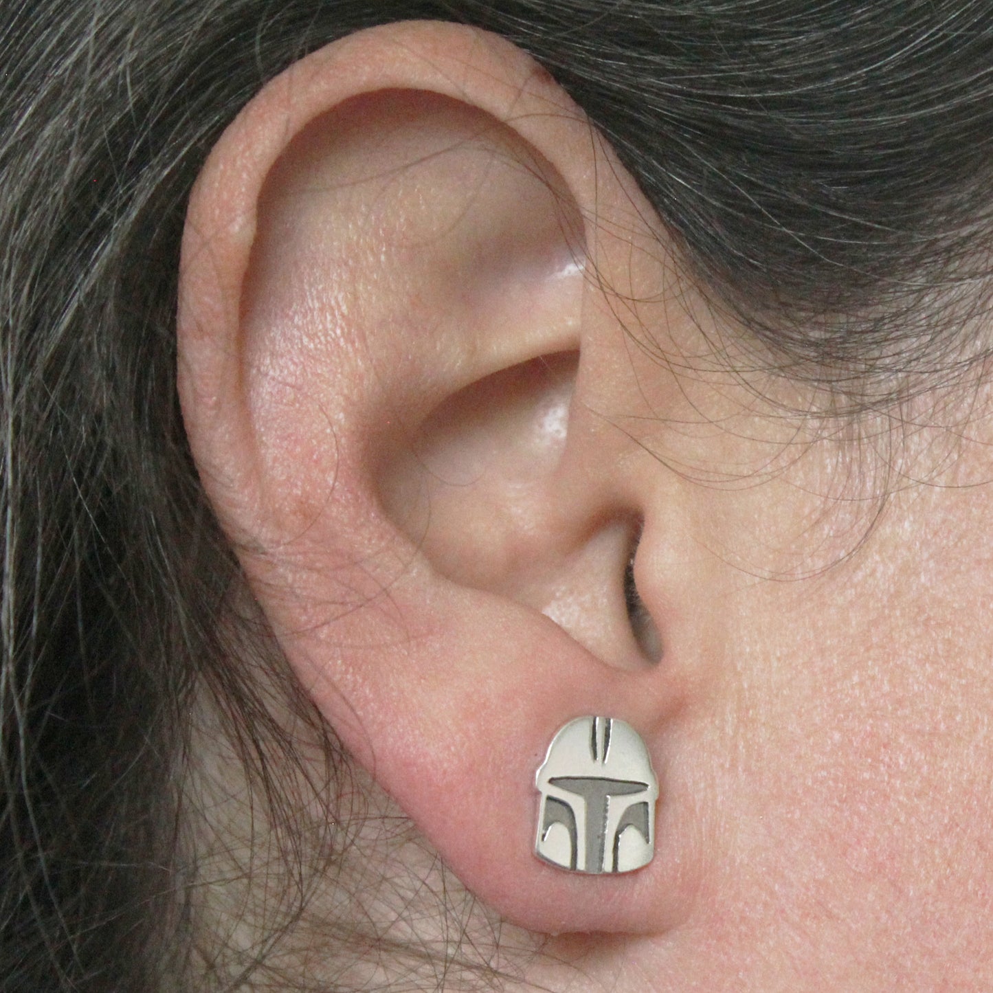 The Mandalorian helmet earrings in 925 silver