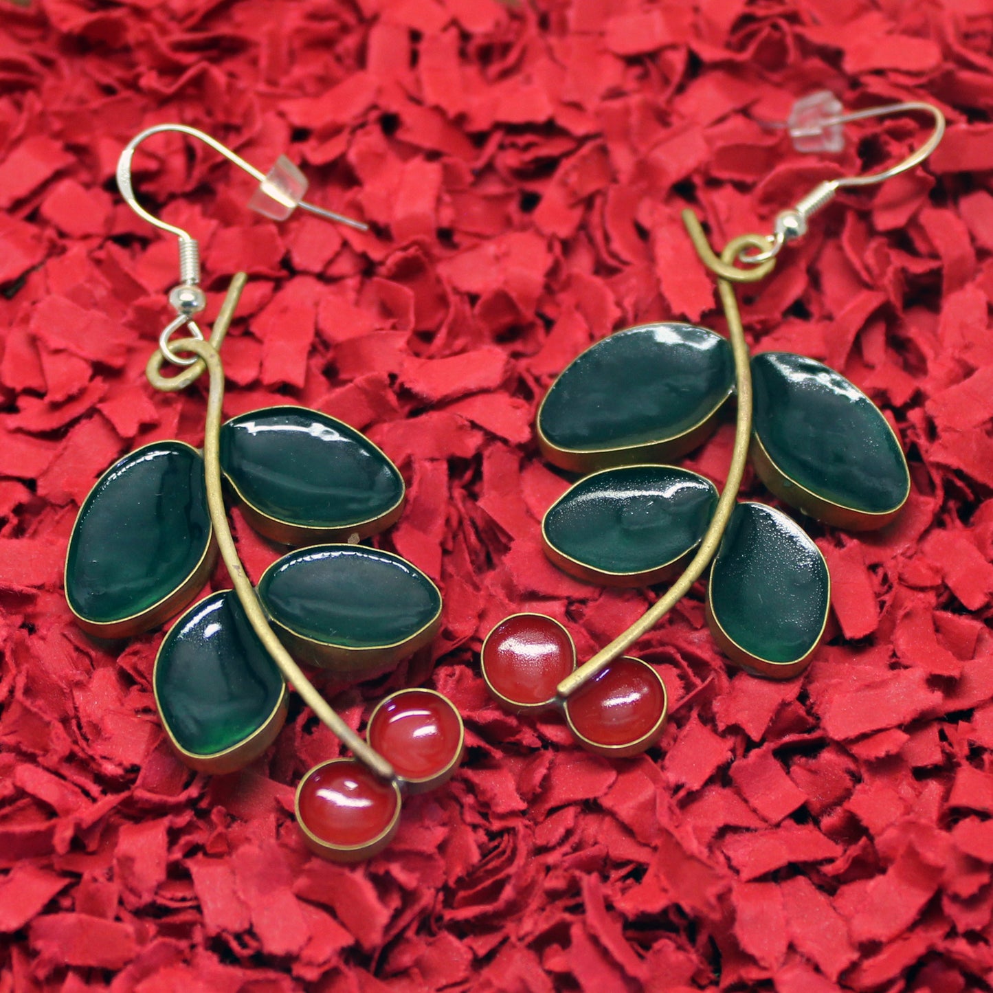 Pendientes Frutos Rojos de latón y resina UV