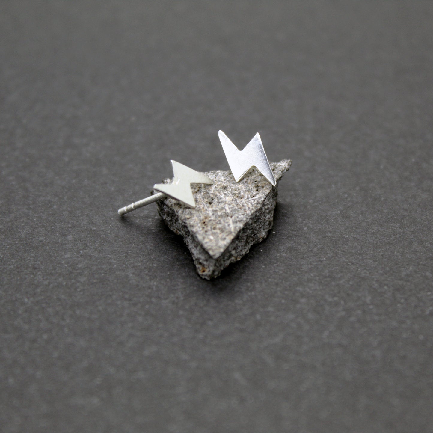 Lightning mini earrings in 925 silver