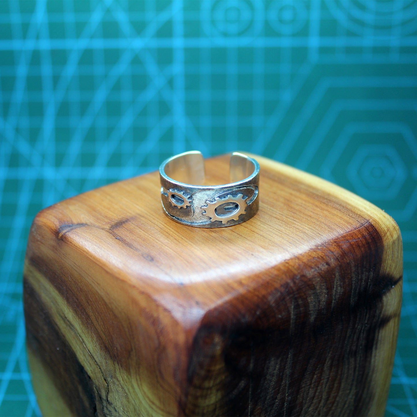 Anillo N Mundos en plata 925