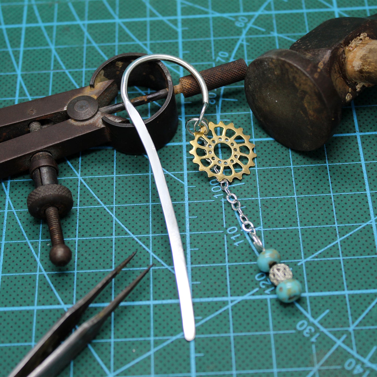 Marcapáginas N Mundos en plata 925 y turquesa