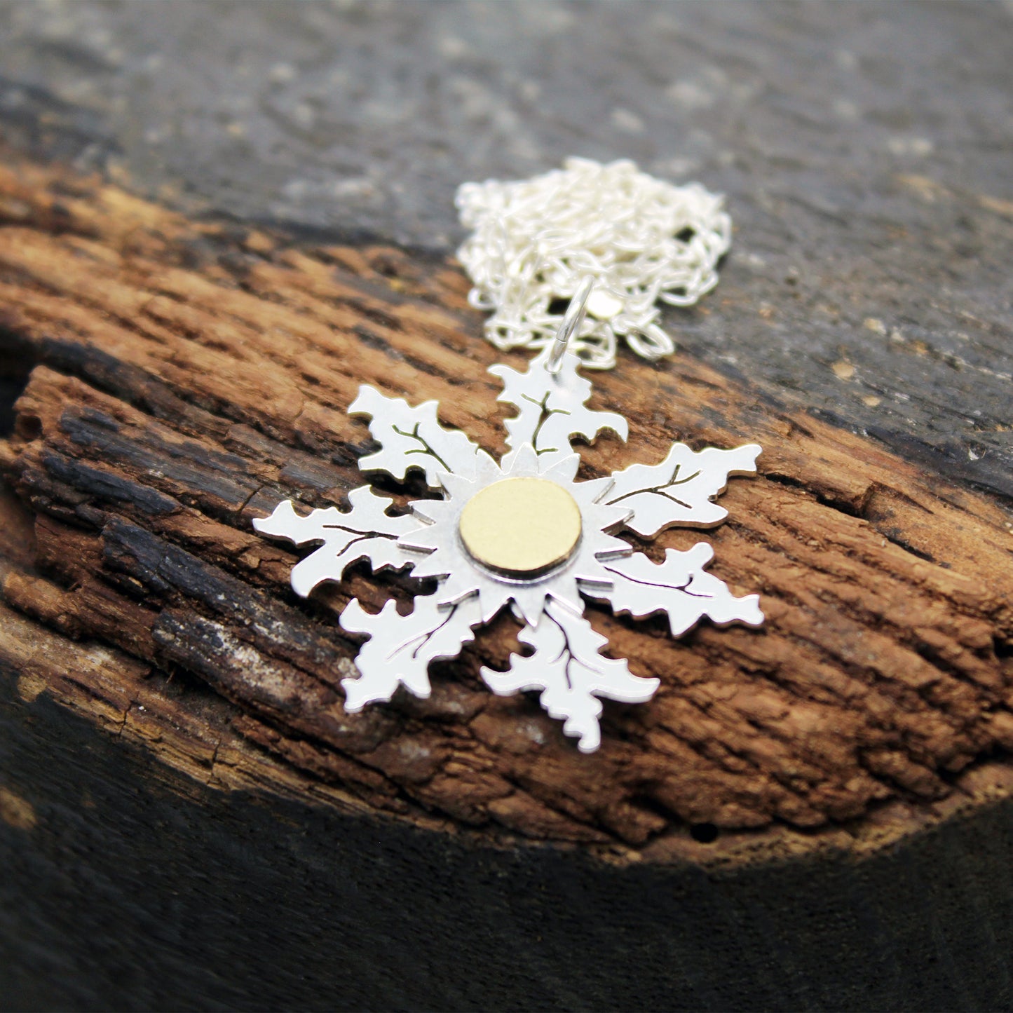 Eguzkilore pendant in 925 silver and brass