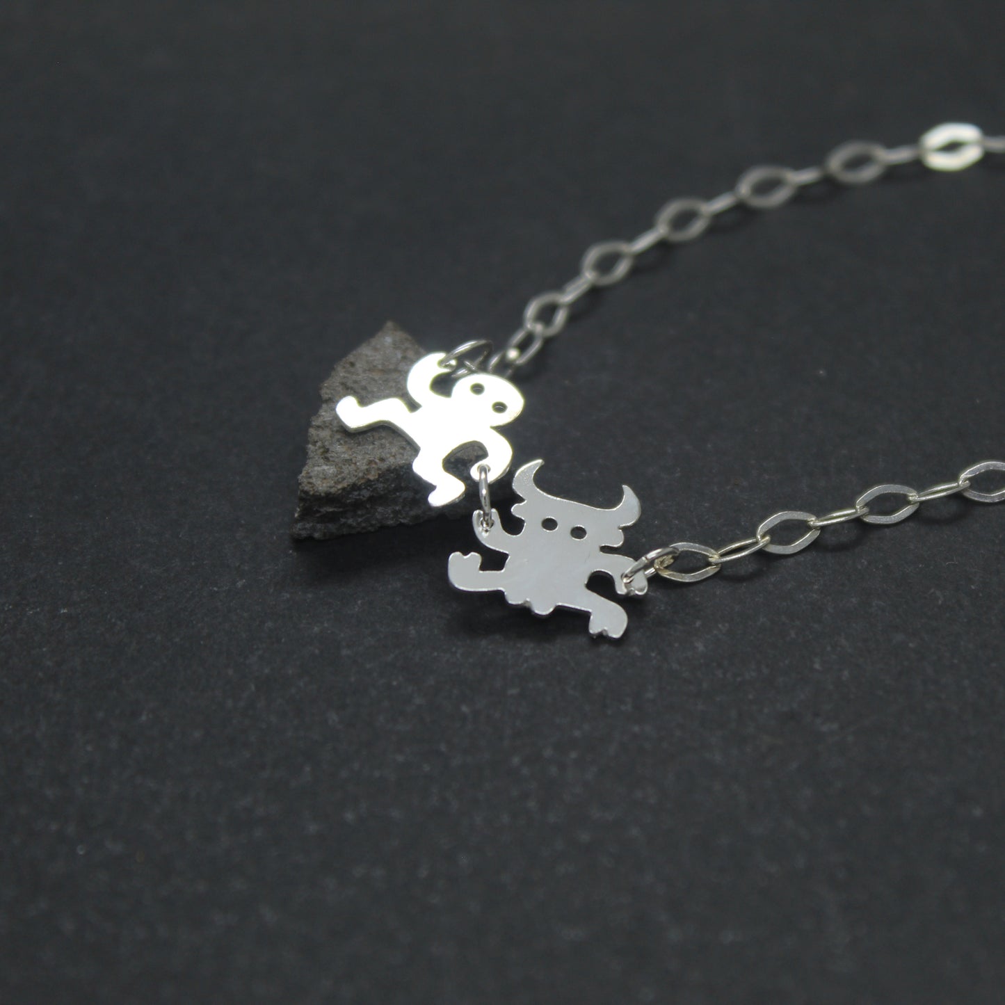 Gargantilla Encierrillo de plata 925 by Mikel Urmeneta