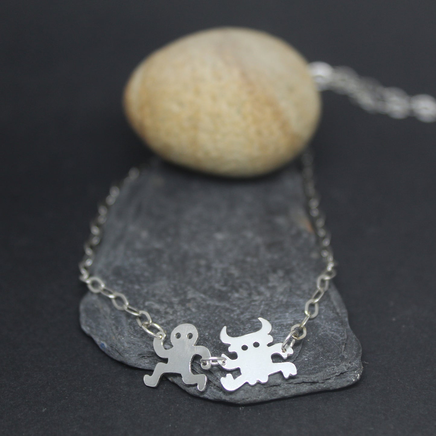 Gargantilla Encierrillo de plata 925 by Mikel Urmeneta