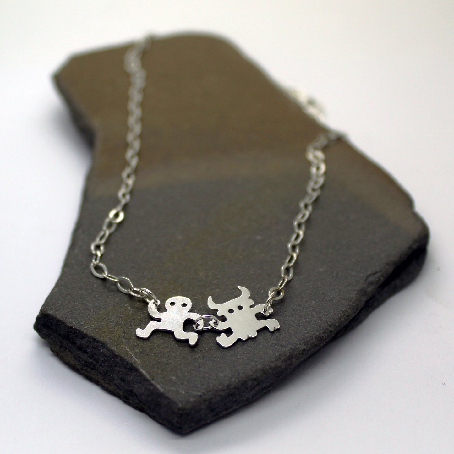 Gargantilla Encierrillo de plata 925 by Mikel Urmeneta