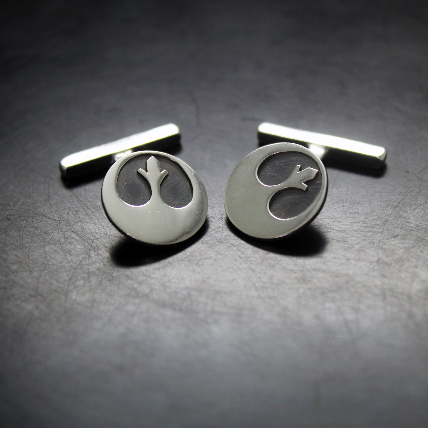 Símbolo de la Alianza Rebelde Star Wars gemelos de plata 925