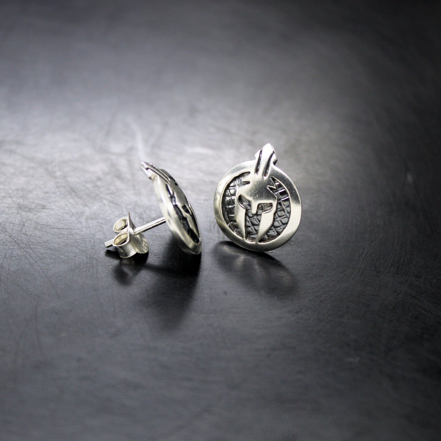 Assassin's Creed Odyssey inspiration earrings in 925 silver