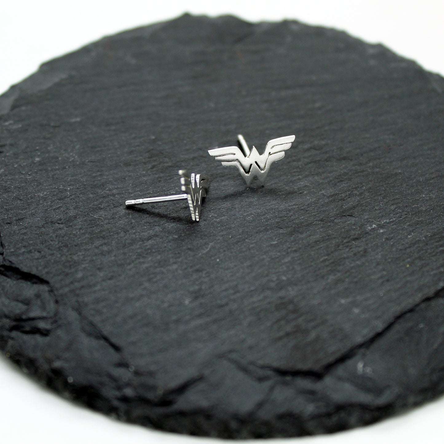 Wonder Woman earrings in 925 silver