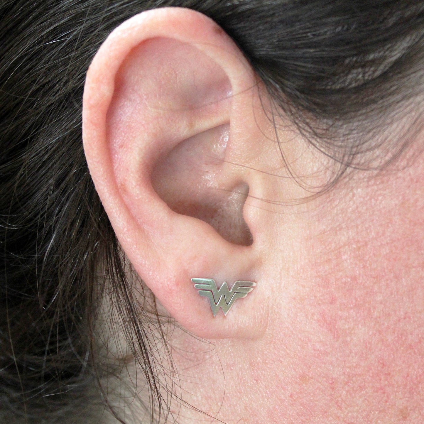 Wonder Woman earrings in 925 silver