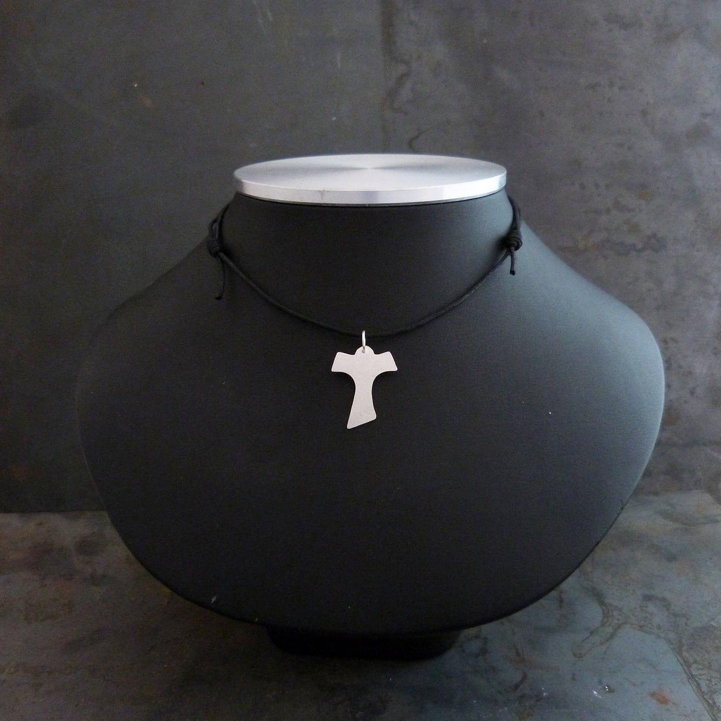 Colgante de plata Tau del Camino de Santiago