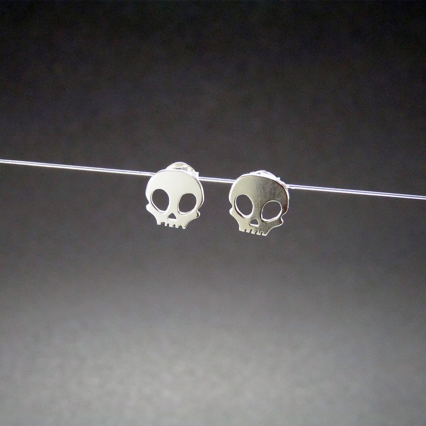 925 silver skull earrings