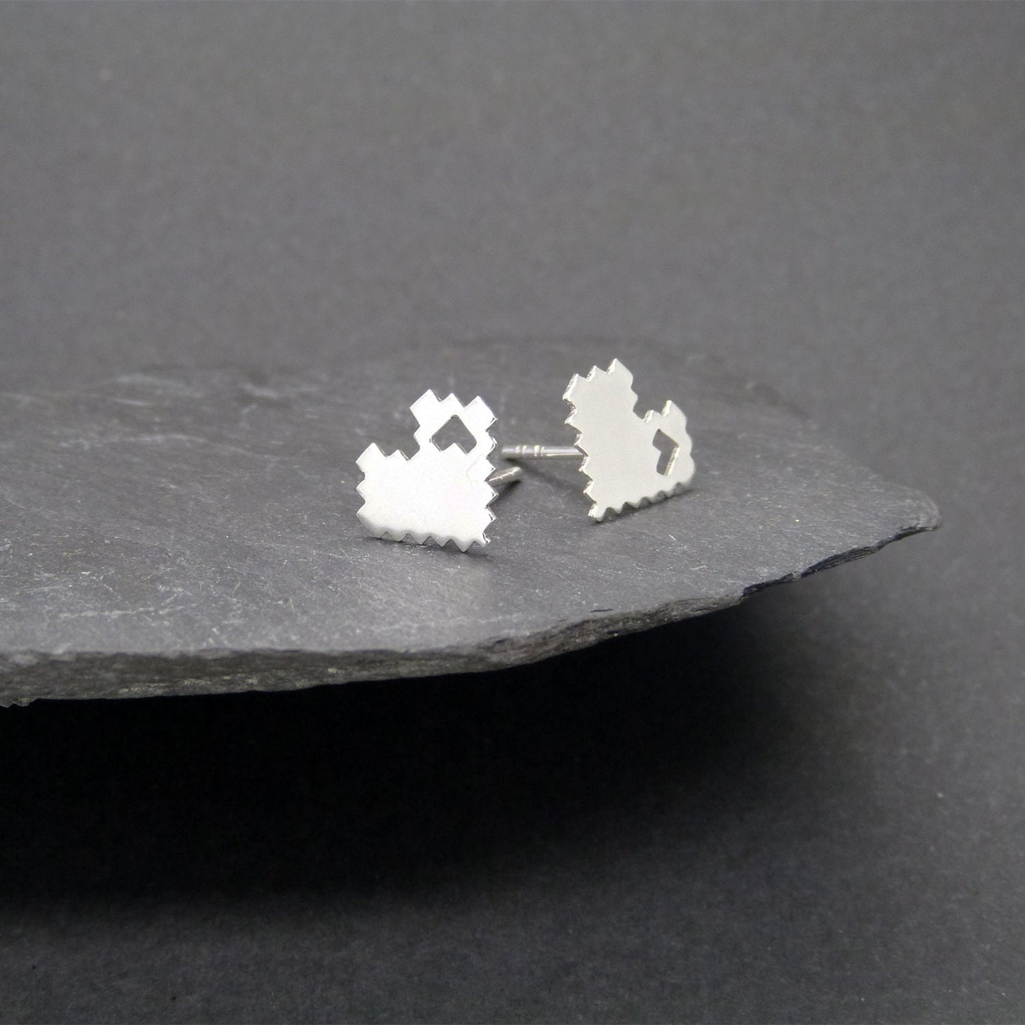 Pendientes 8 Bits Corazones de plata 925