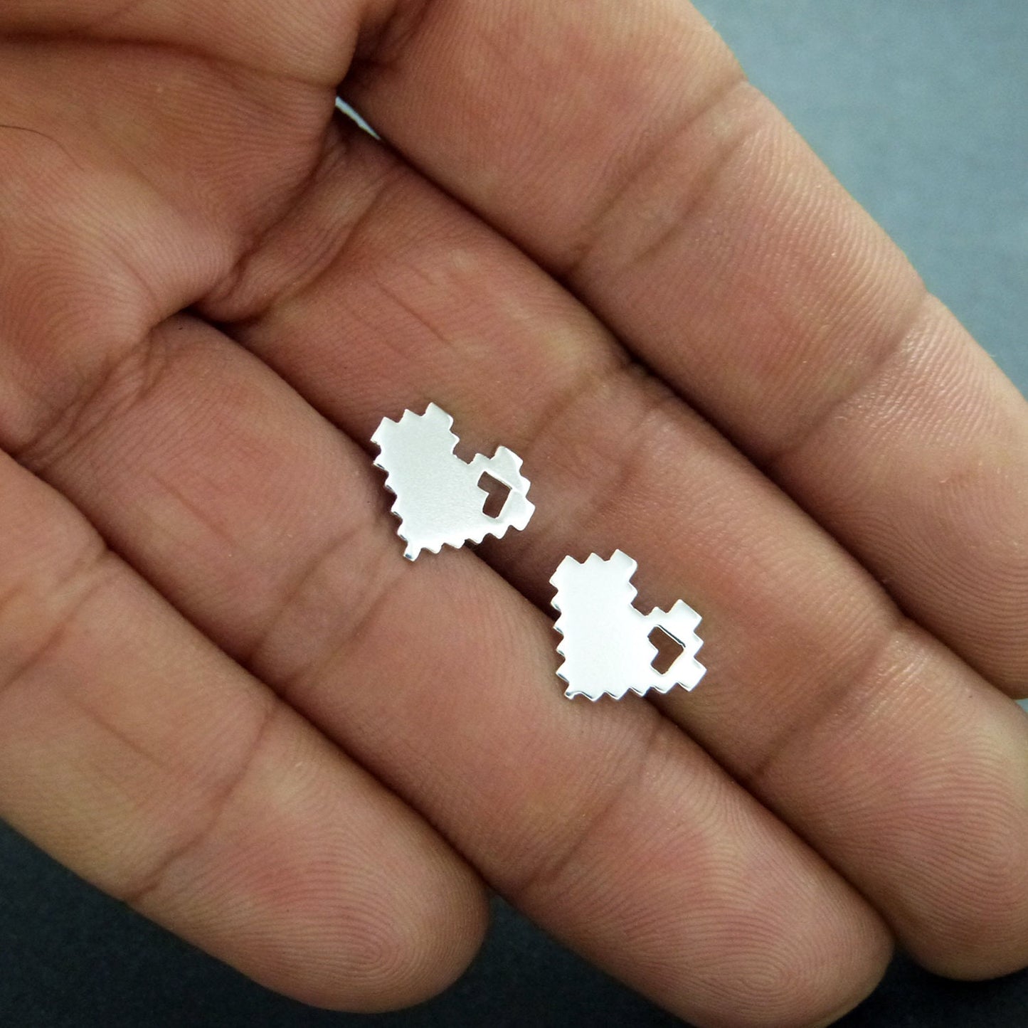 Pendientes 8 Bits Corazones de plata 925