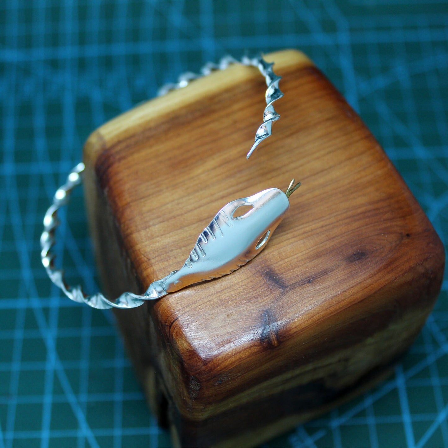 Brazalete Serpiente N Mundos en plata 925