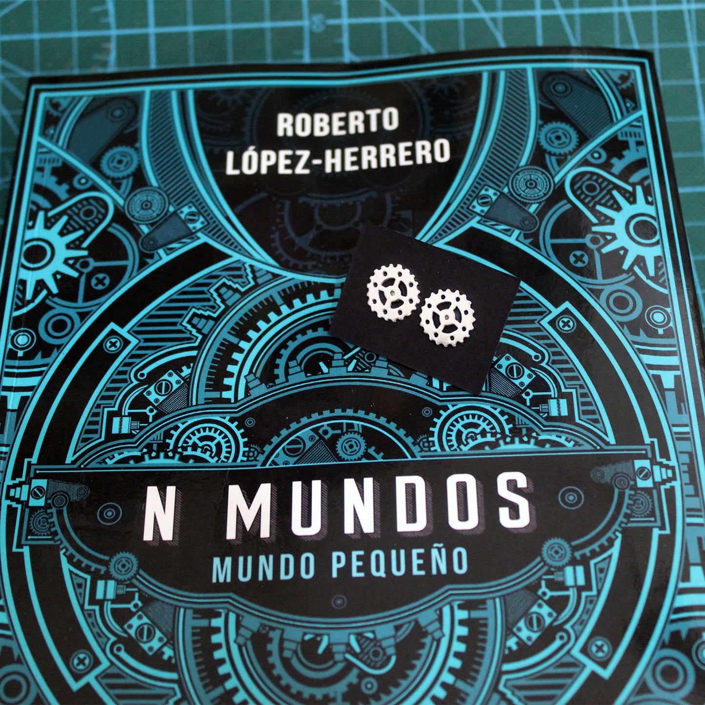 Pendientes Engranajes N Mundos en plata 925.