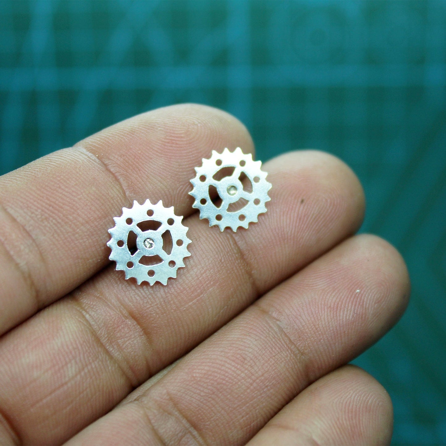 Pendientes Engranajes N Mundos en plata 925.