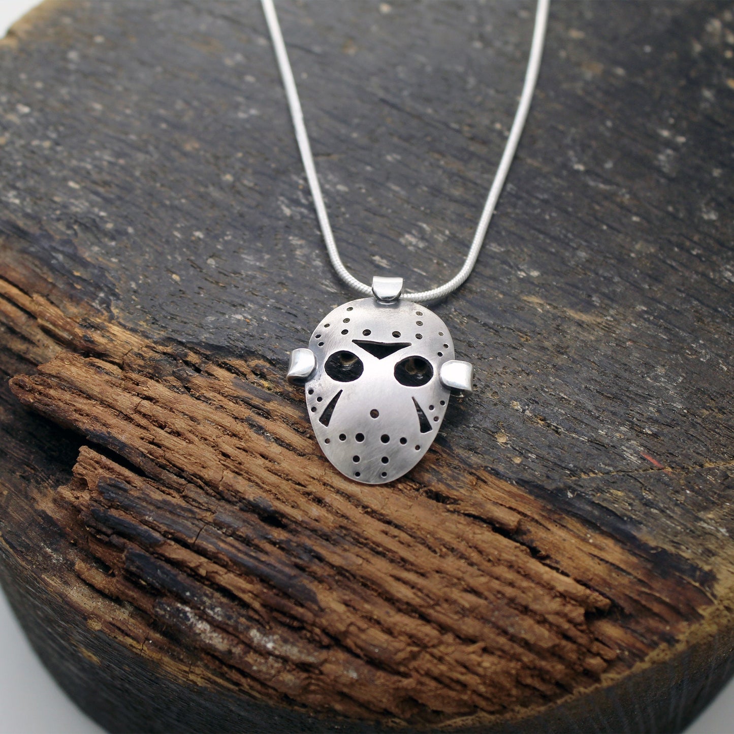 Jason Voorhees Hockey Mask Pendant Friday the 13th in 925 silver