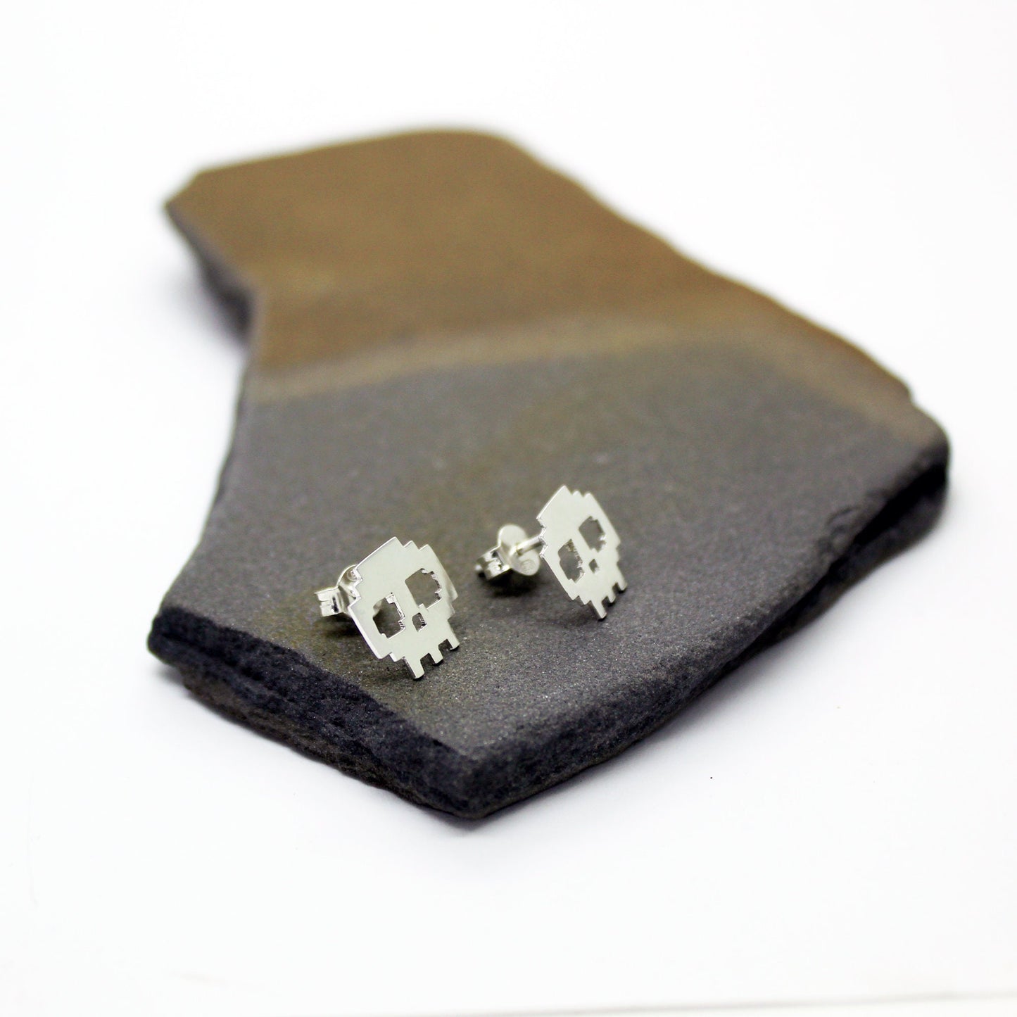 Calaveras 8 bits Pendientes de plata 925