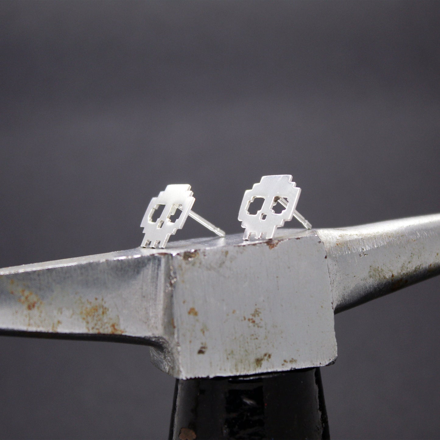 Calaveras 8 bits Pendientes de plata 925
