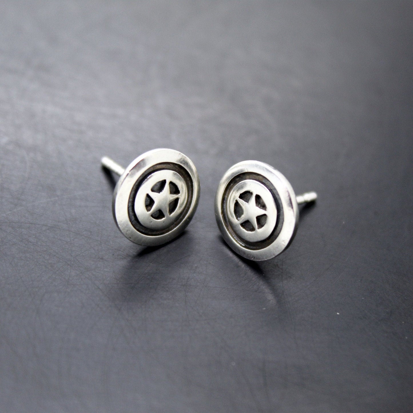 Captain America shield earrings in 925 silver