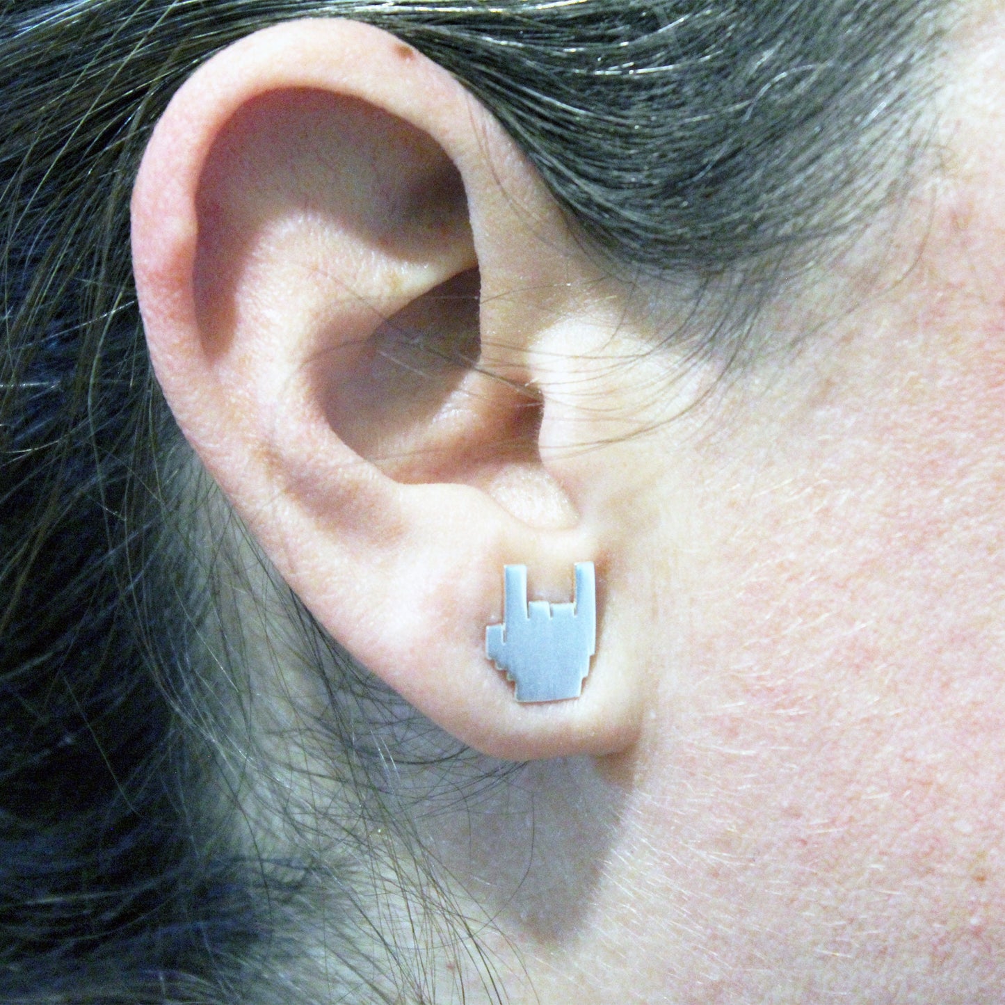 Mano cornuda, Rock hand en 8 bits Pendientes de plata 925