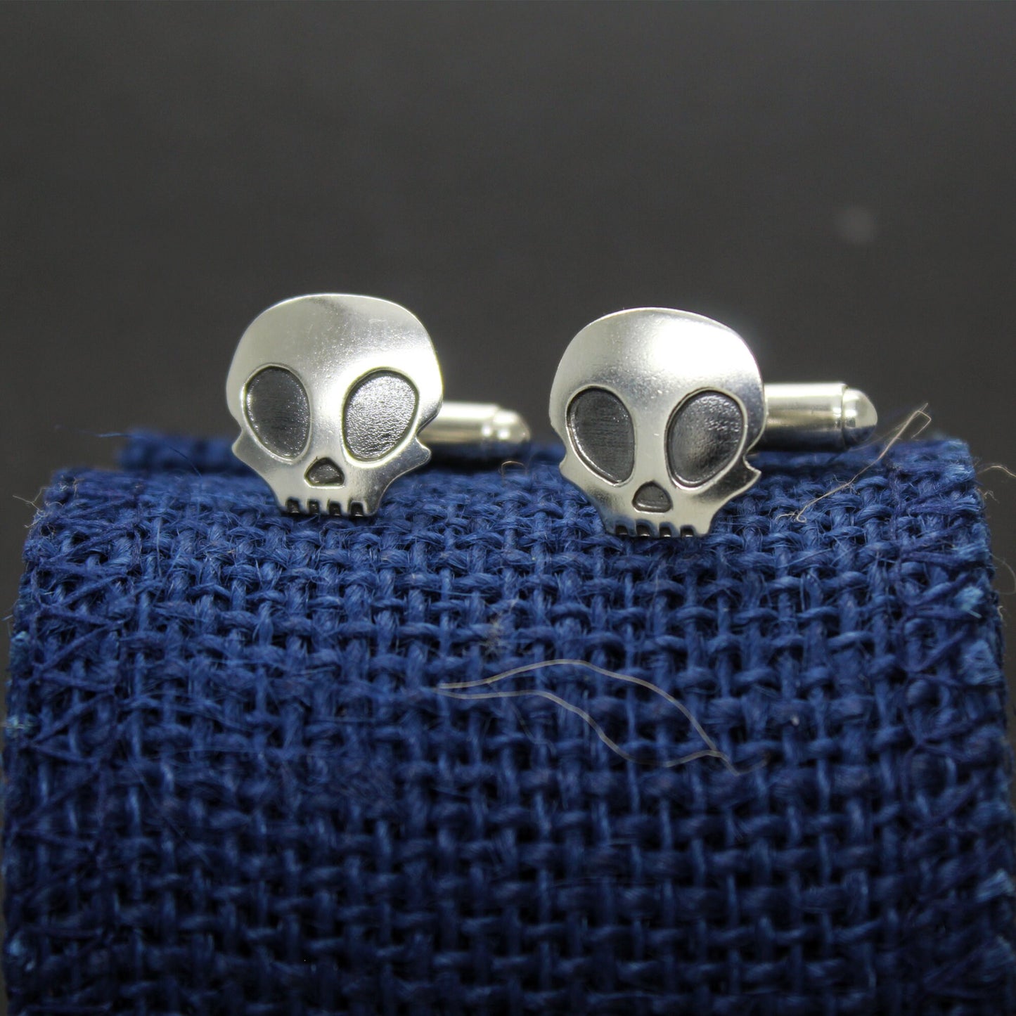 Calaveras gemelos de plata 925