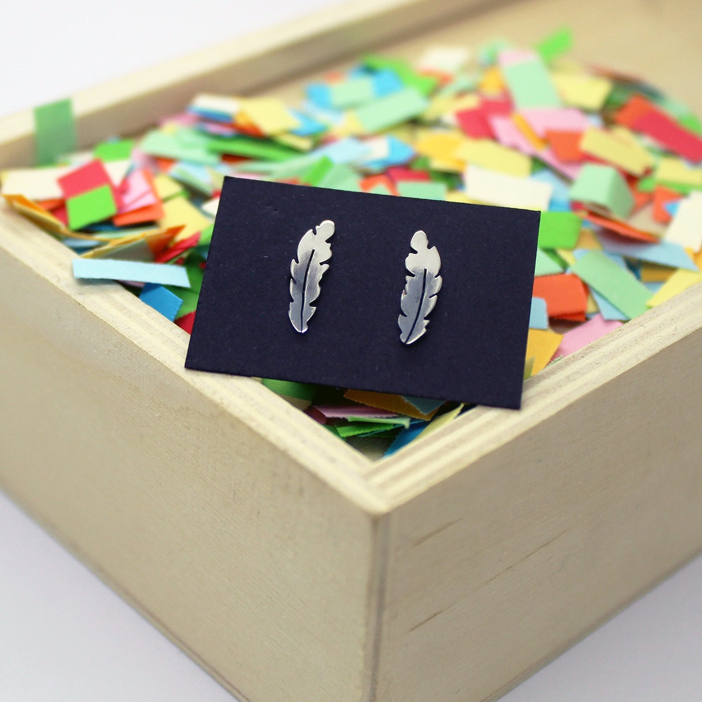 Small 925 silver feather earrings