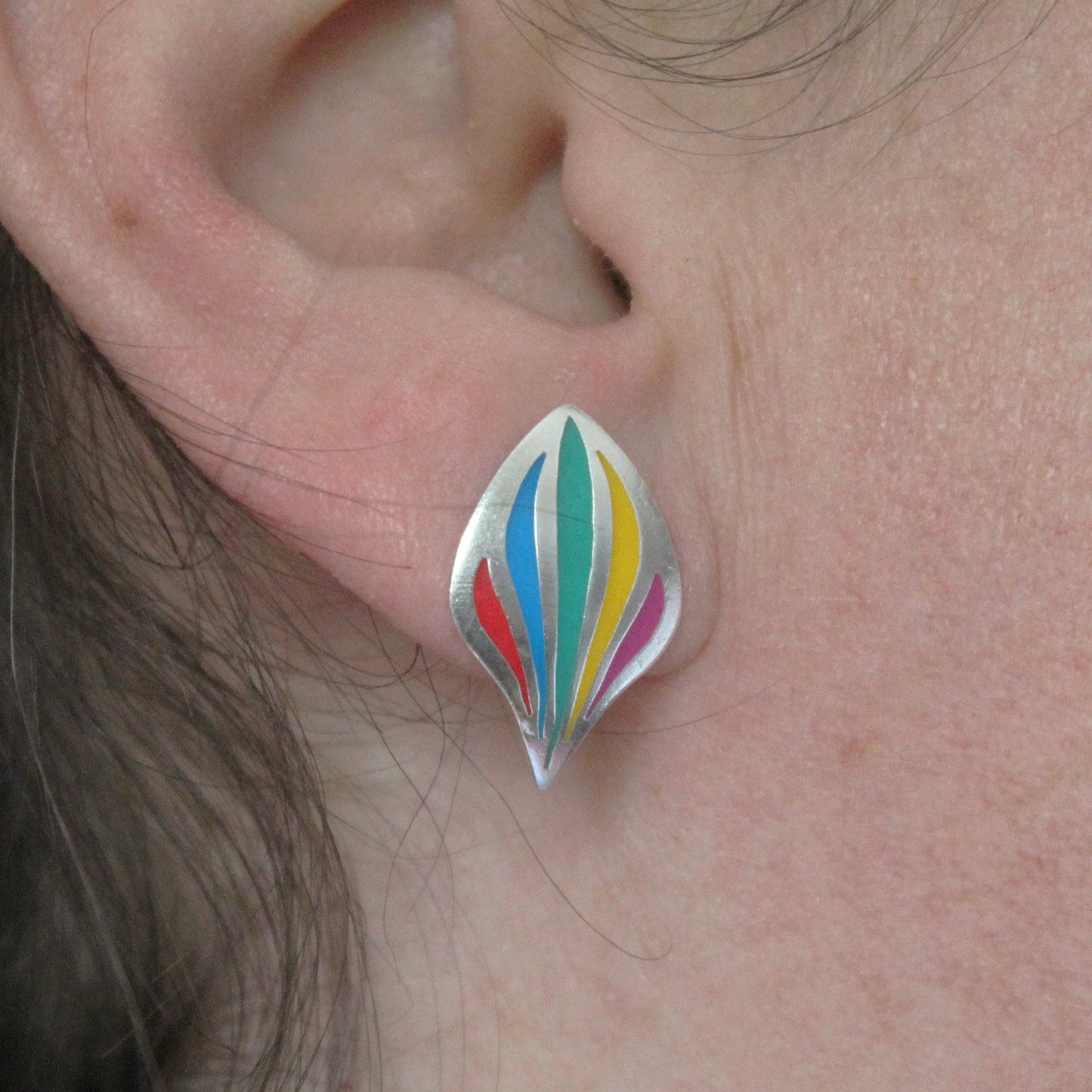 Llamas de colores pendientes en plata 925