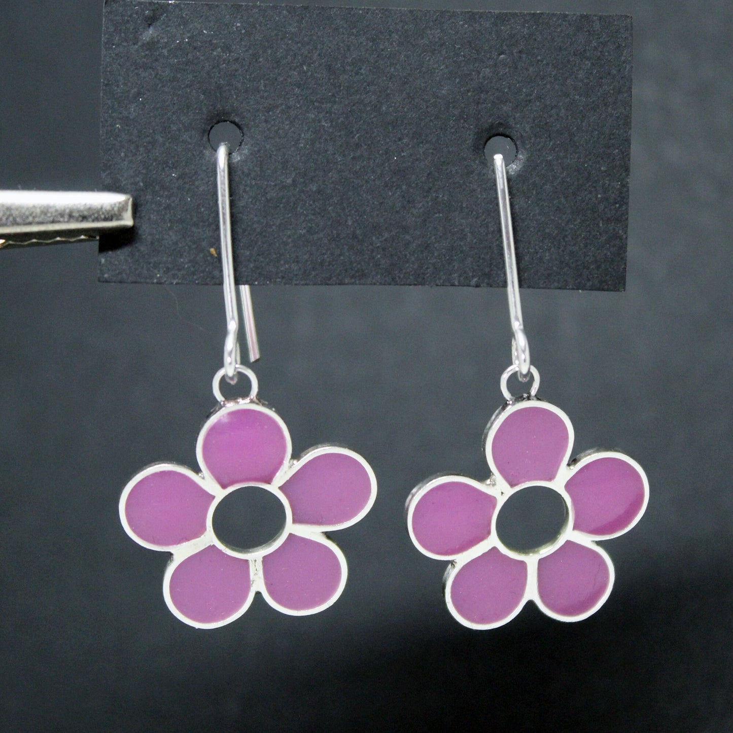 Flores lilas pendientes en plata 925