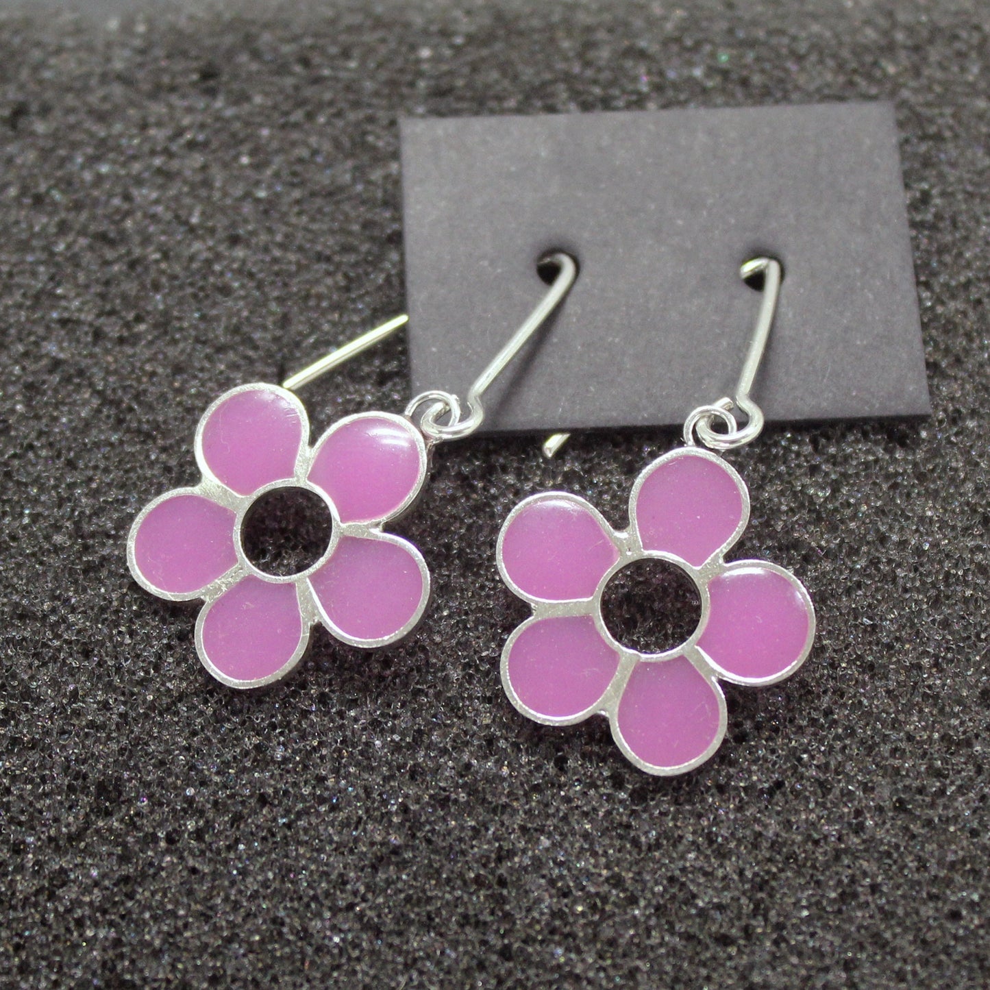 Flores lilas pendientes en plata 925