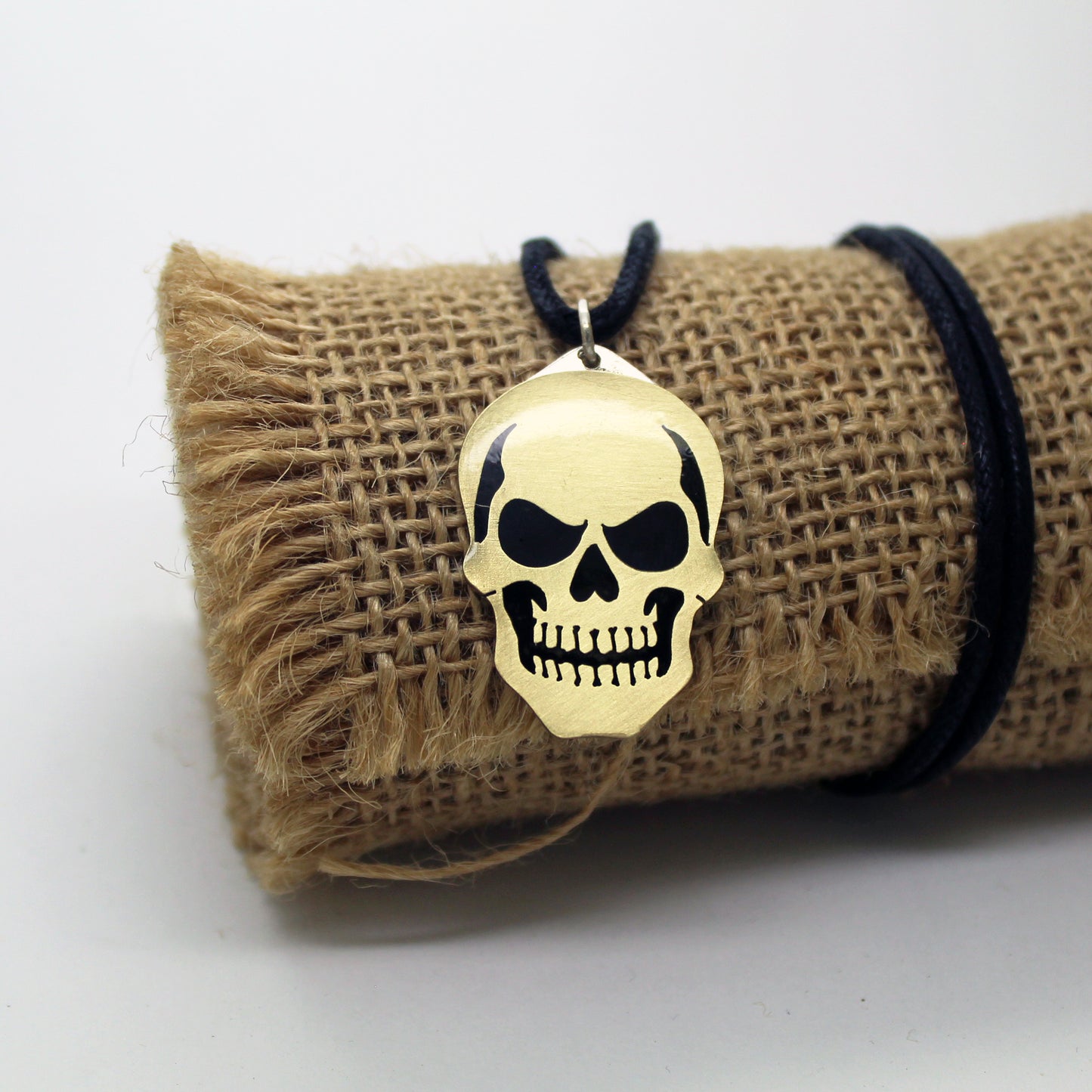 Colgante Calavera en latón y plata 925