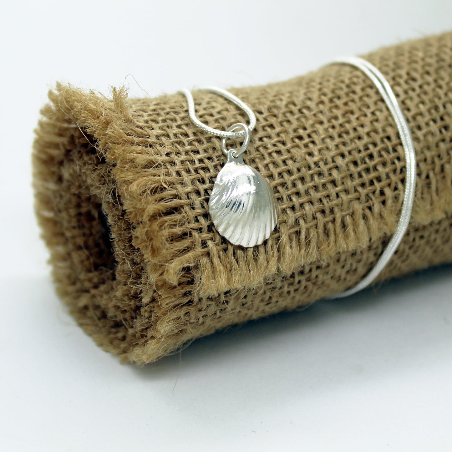 Concha del Camino de Santiago colgante de plata 925