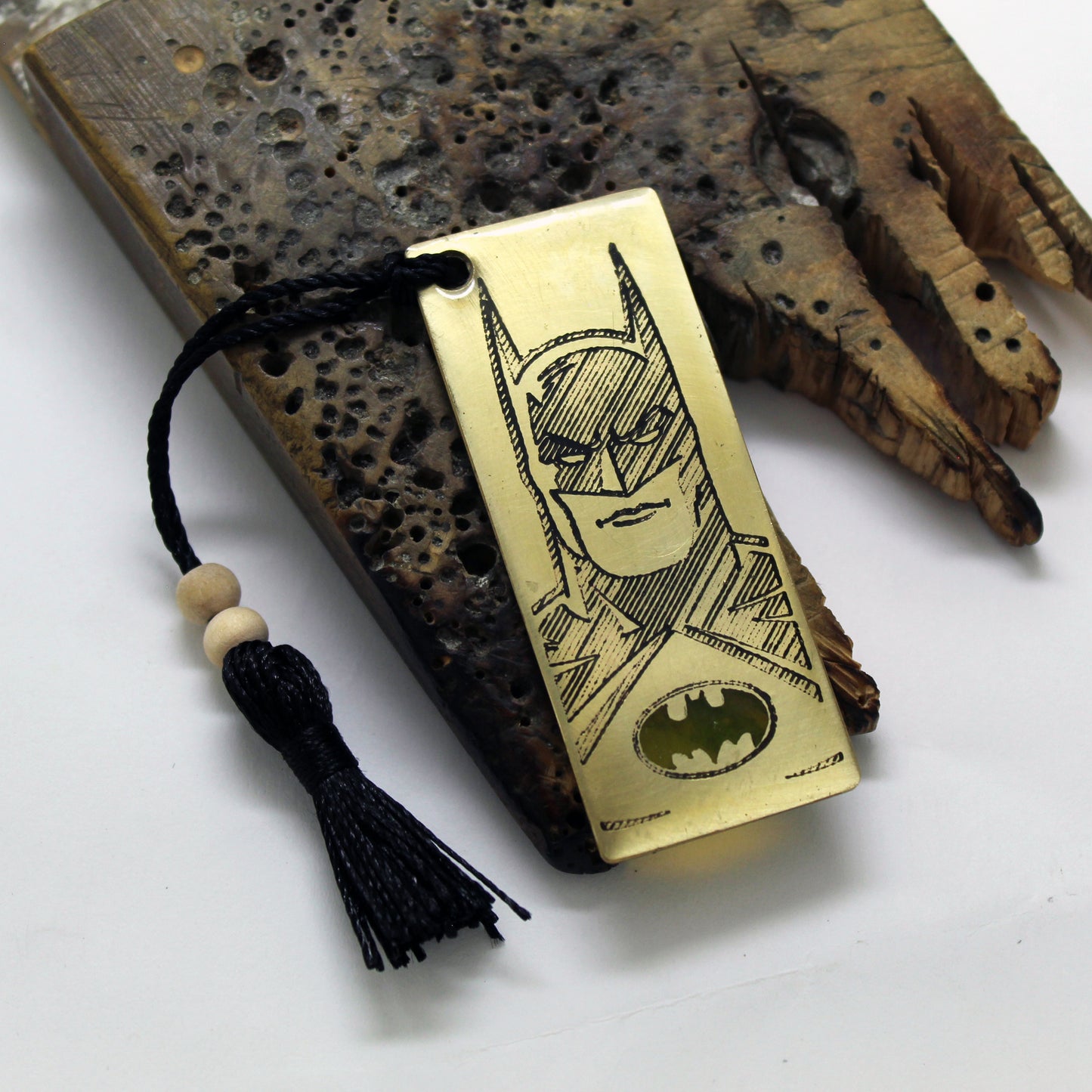 Marcapáginas de latón Batman