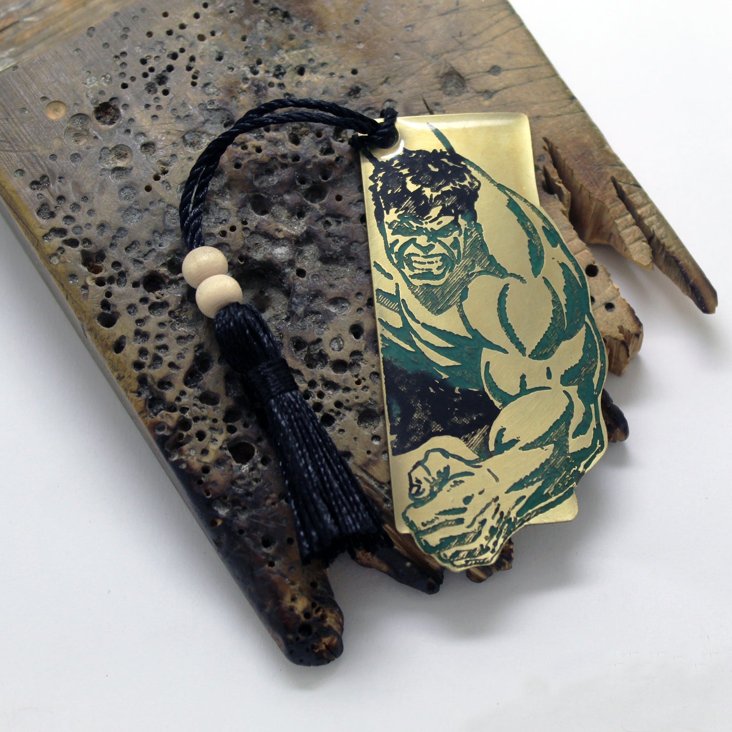Marcapáginas de latón Hulk