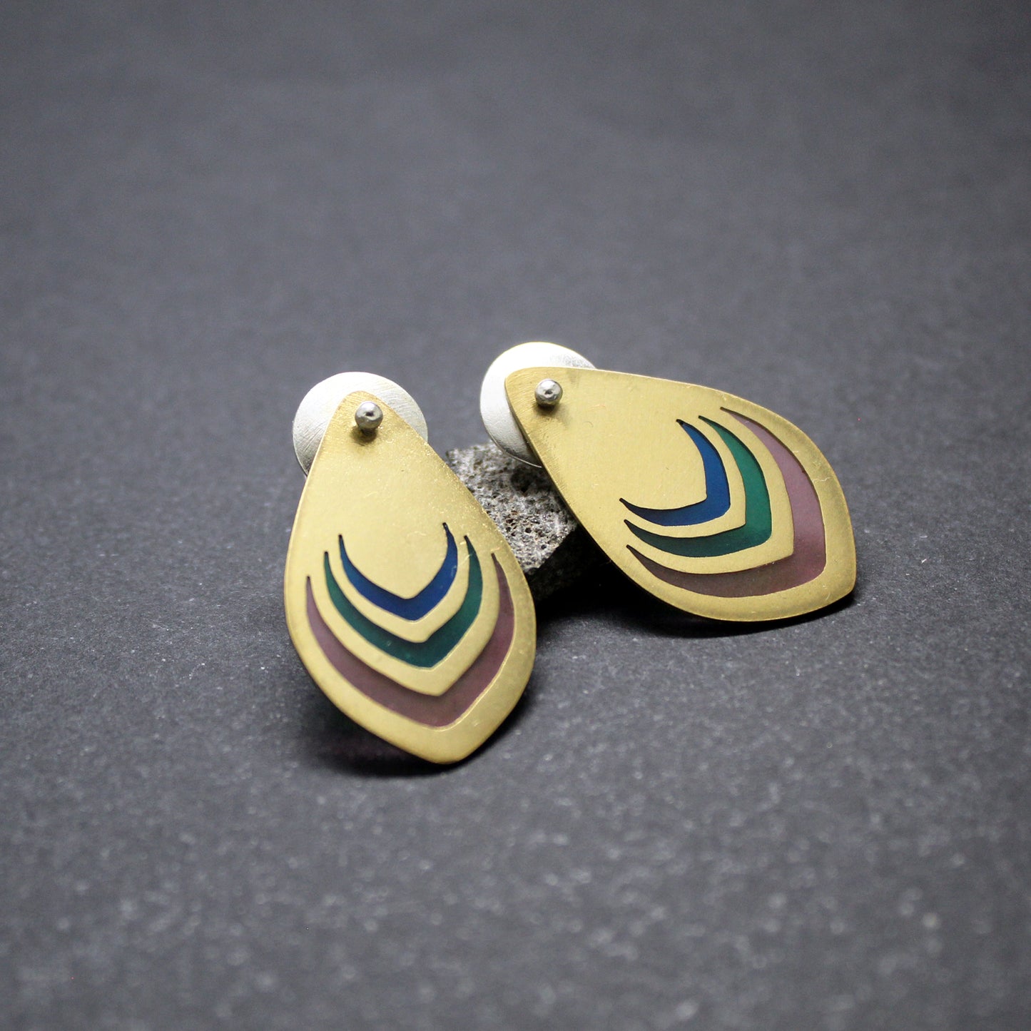 Pendientes lágrima multicolor en plata 925 y latón