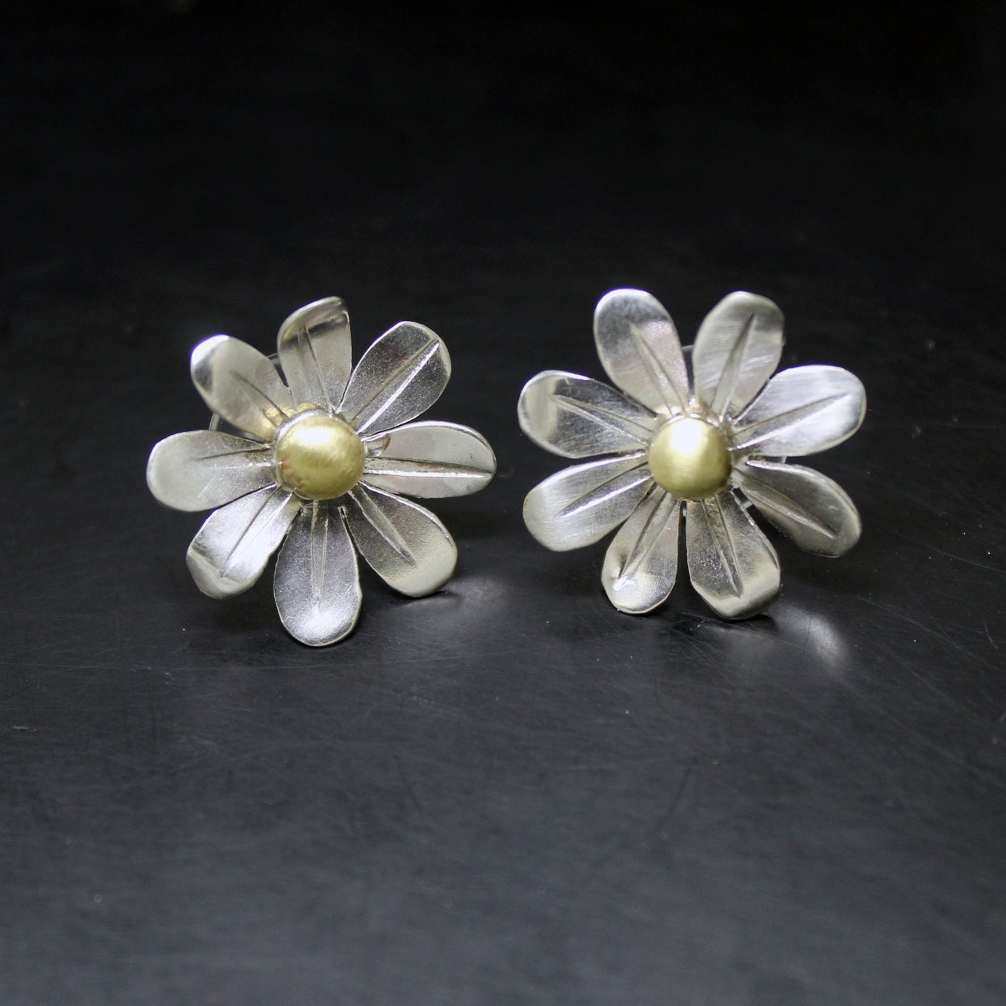 Pendientes Margaritas de plata 925 y latón