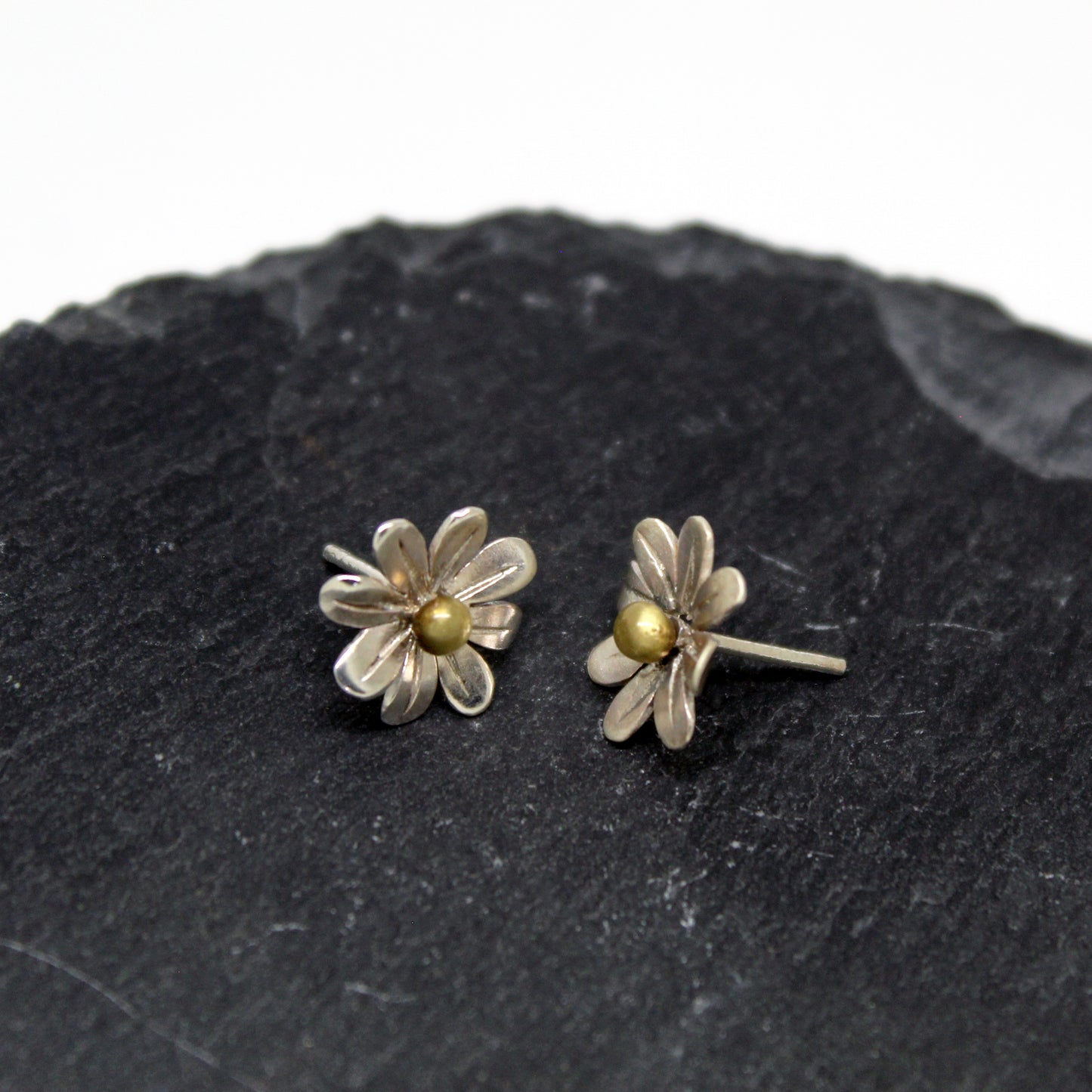 Pendientes Mini Margaritas de plata 925 y latón