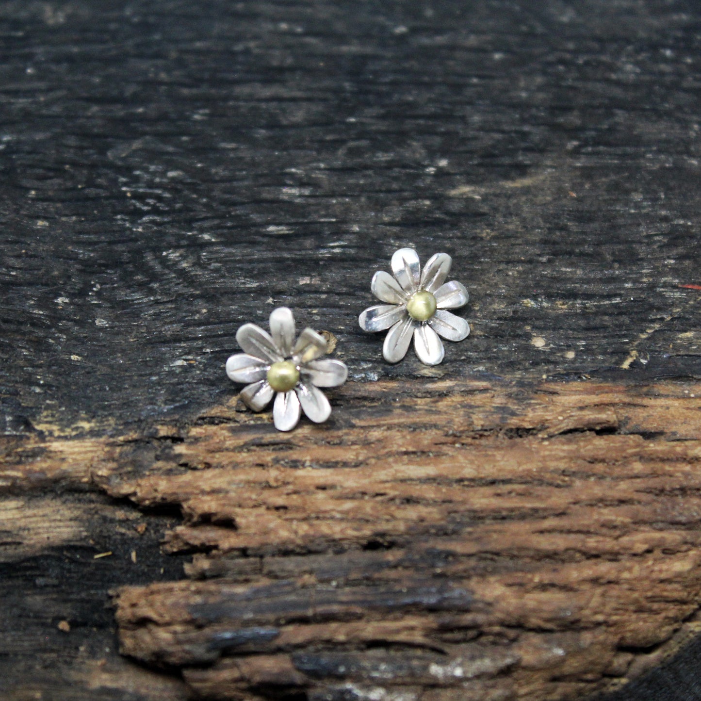 Pendientes Mini Margaritas de plata 925 y latón
