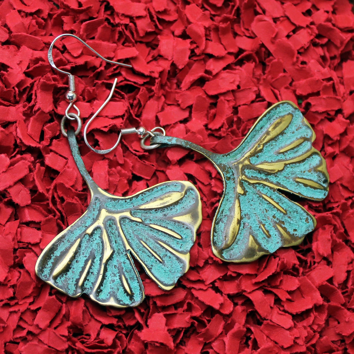 Pendientes hoja de Ginkgo Biloba en latón y plata 925