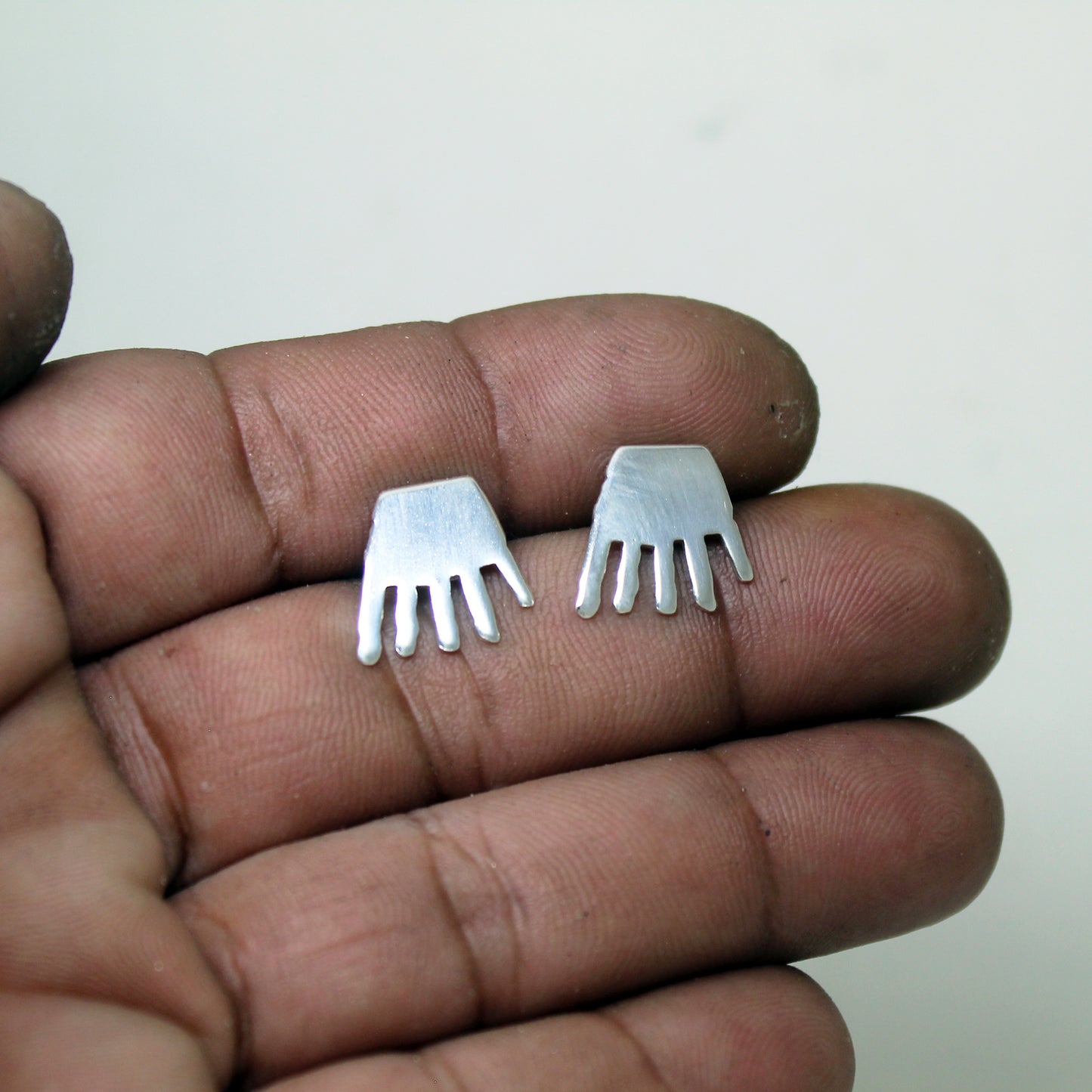 Pendientes Mano de Irulegi de plata 925