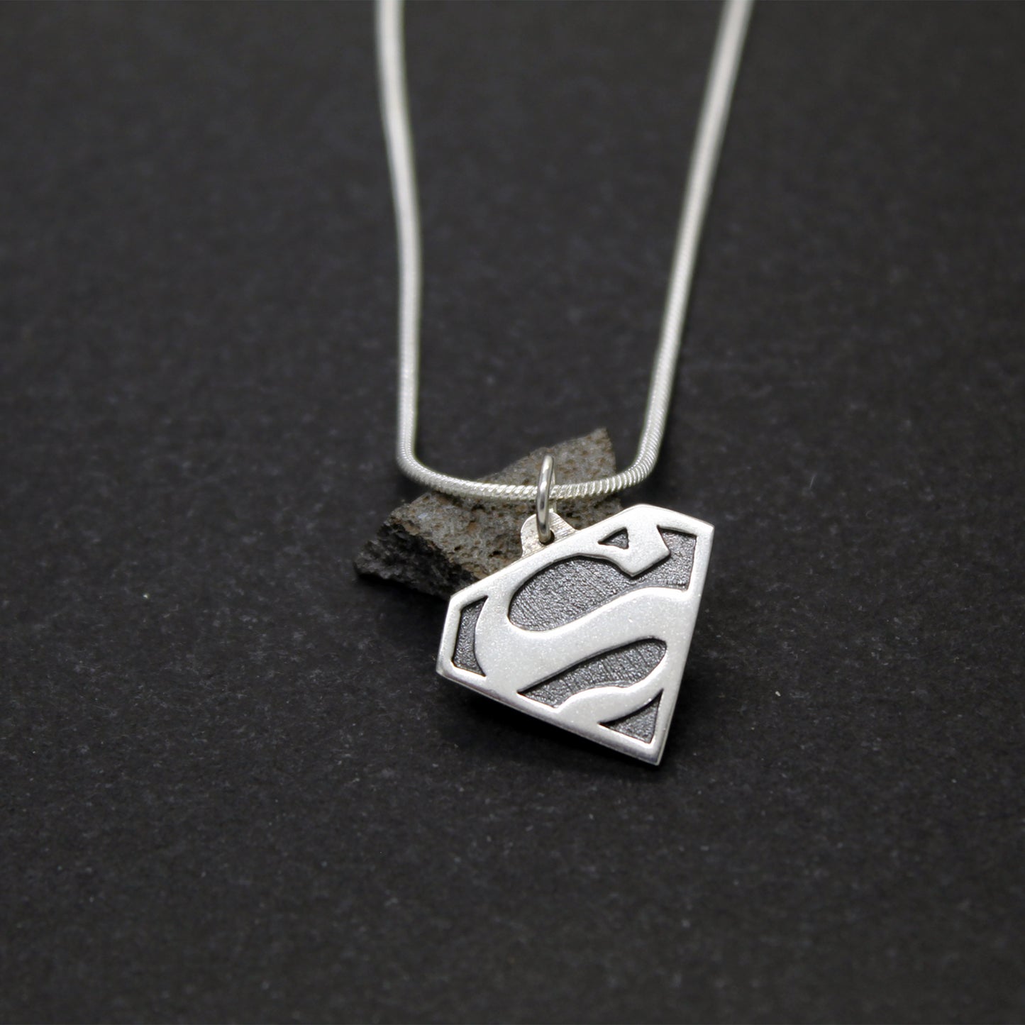 Superman / Supergirl pendant in 925 silver