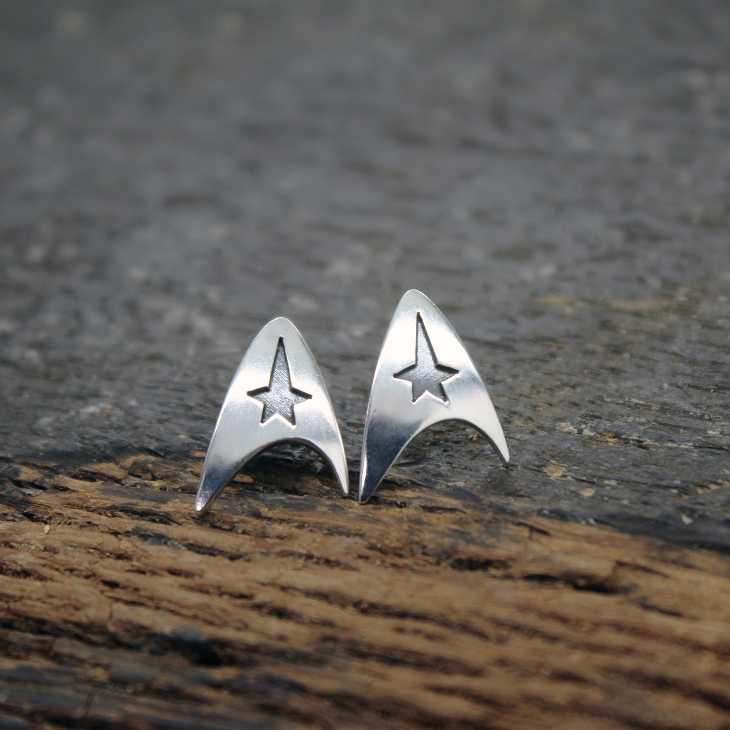 Starfleet Delta Badge, Star Trek 925 Silver Earrings