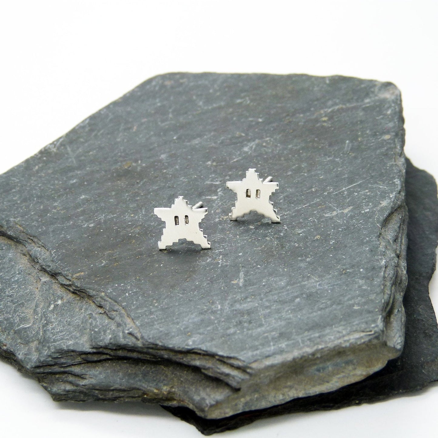 8-bit Stars earrings in 925 silver