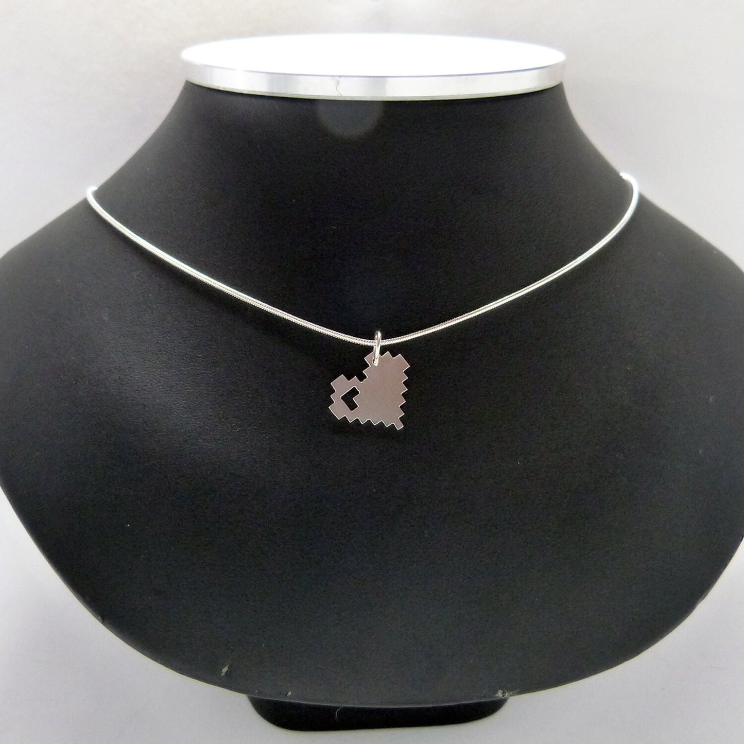 925 silver 8-bit heart necklace
