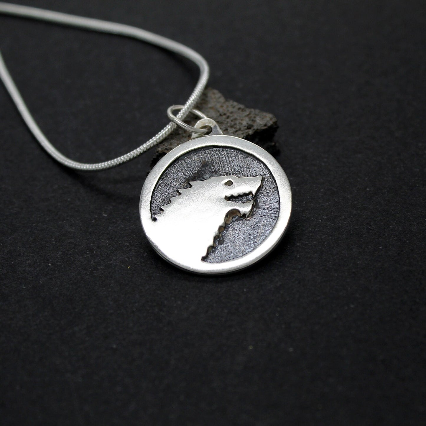 Wolf of the house Stark pendant in 925 silver